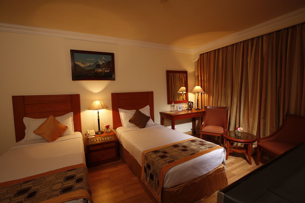 Royal Singi Hotel Katmandu Dış mekan fotoğraf