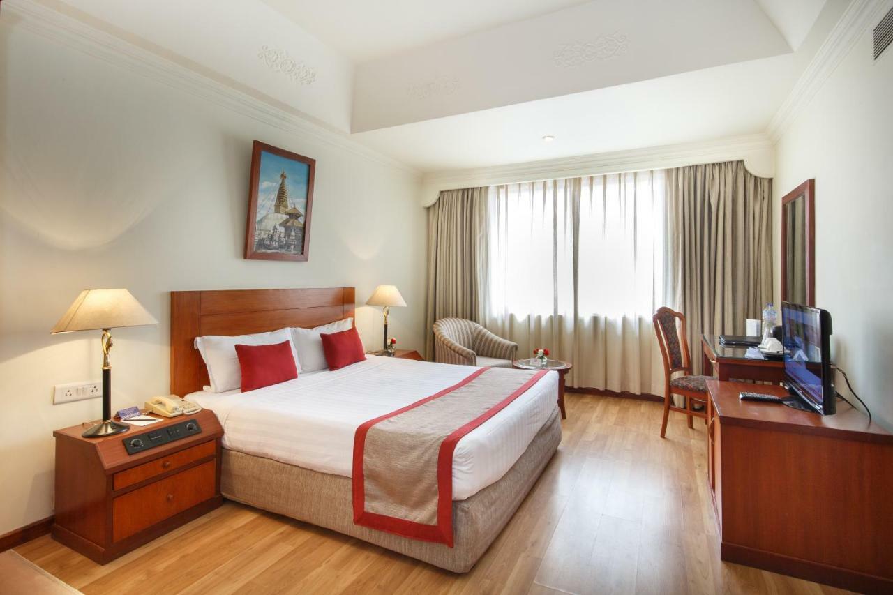 Royal Singi Hotel Katmandu Dış mekan fotoğraf