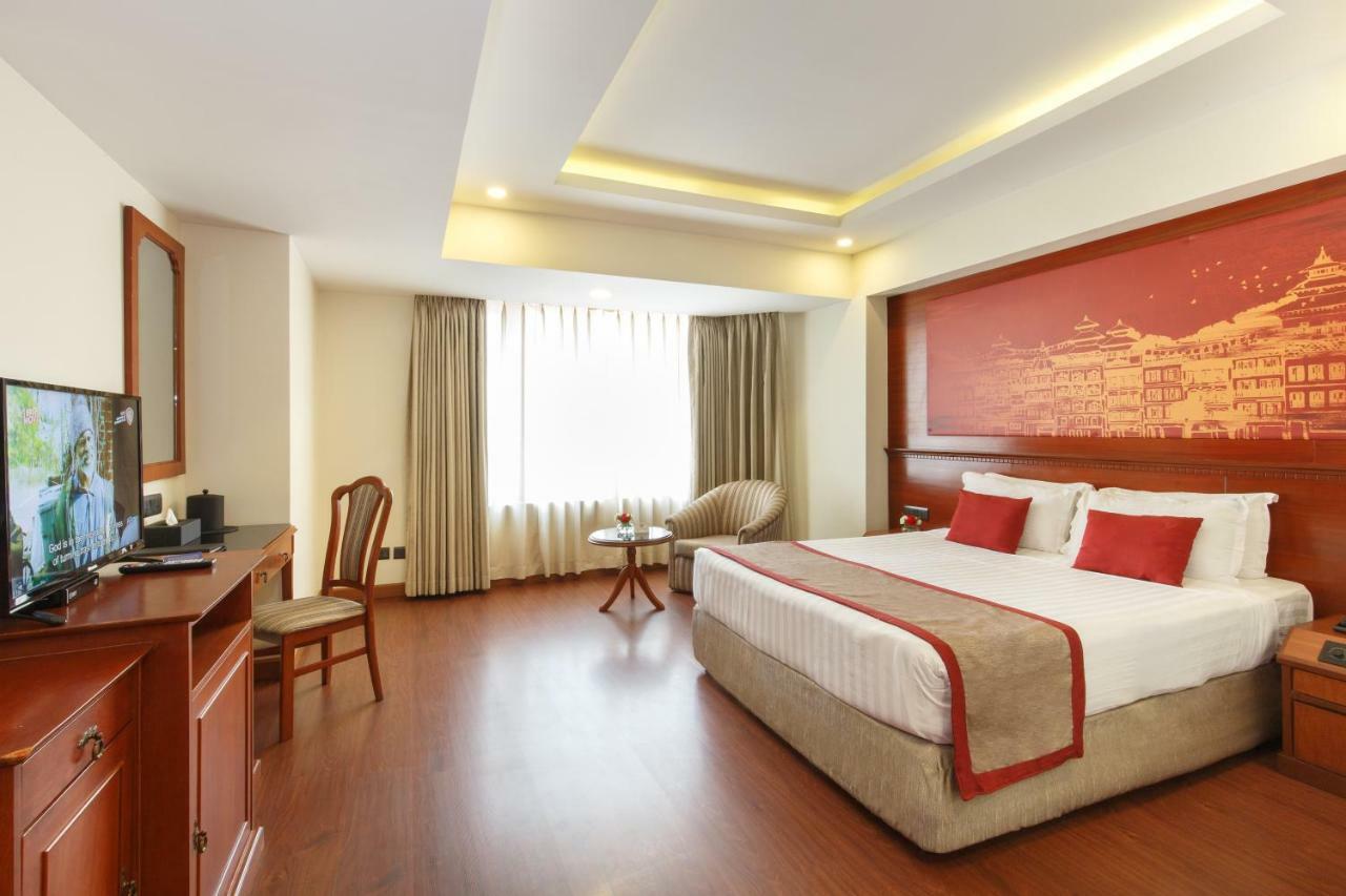 Royal Singi Hotel Katmandu Dış mekan fotoğraf