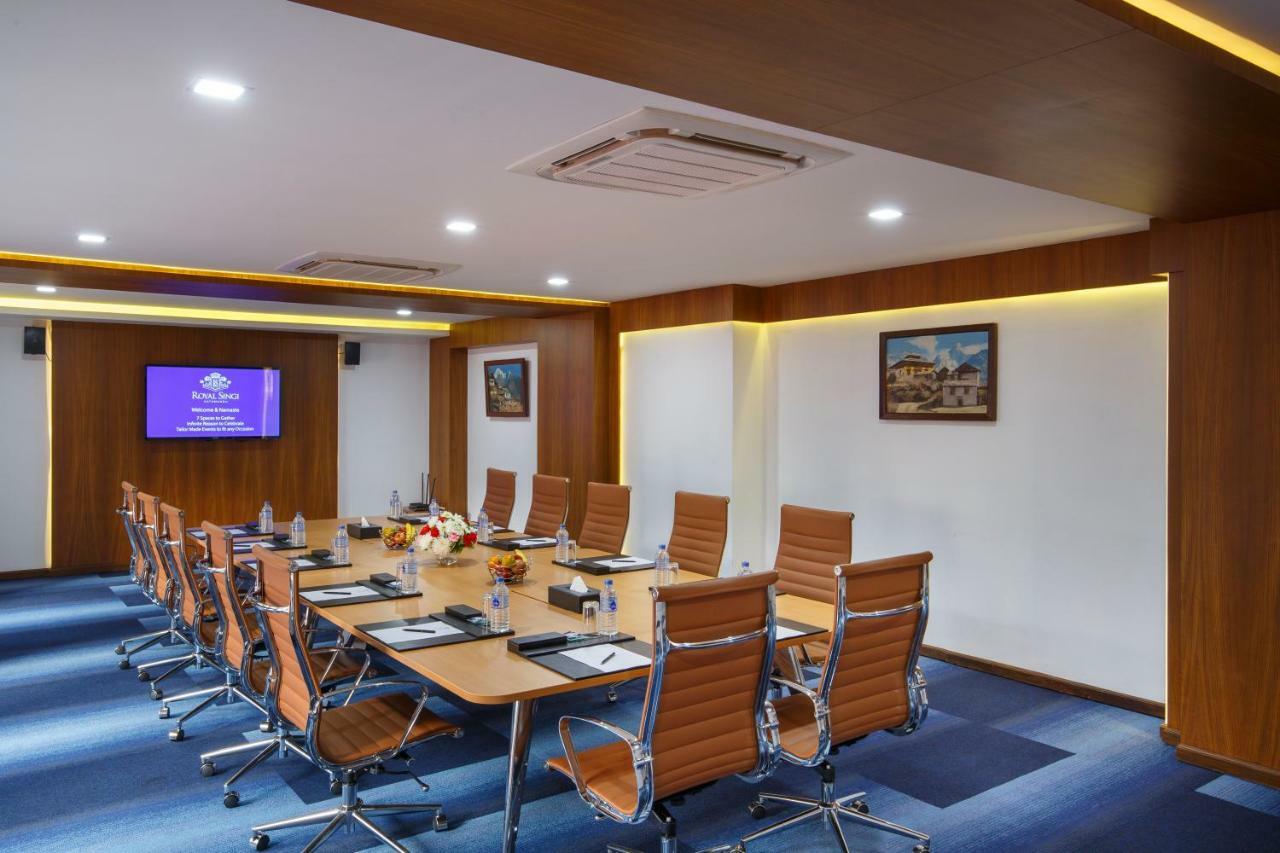Royal Singi Hotel Katmandu Dış mekan fotoğraf